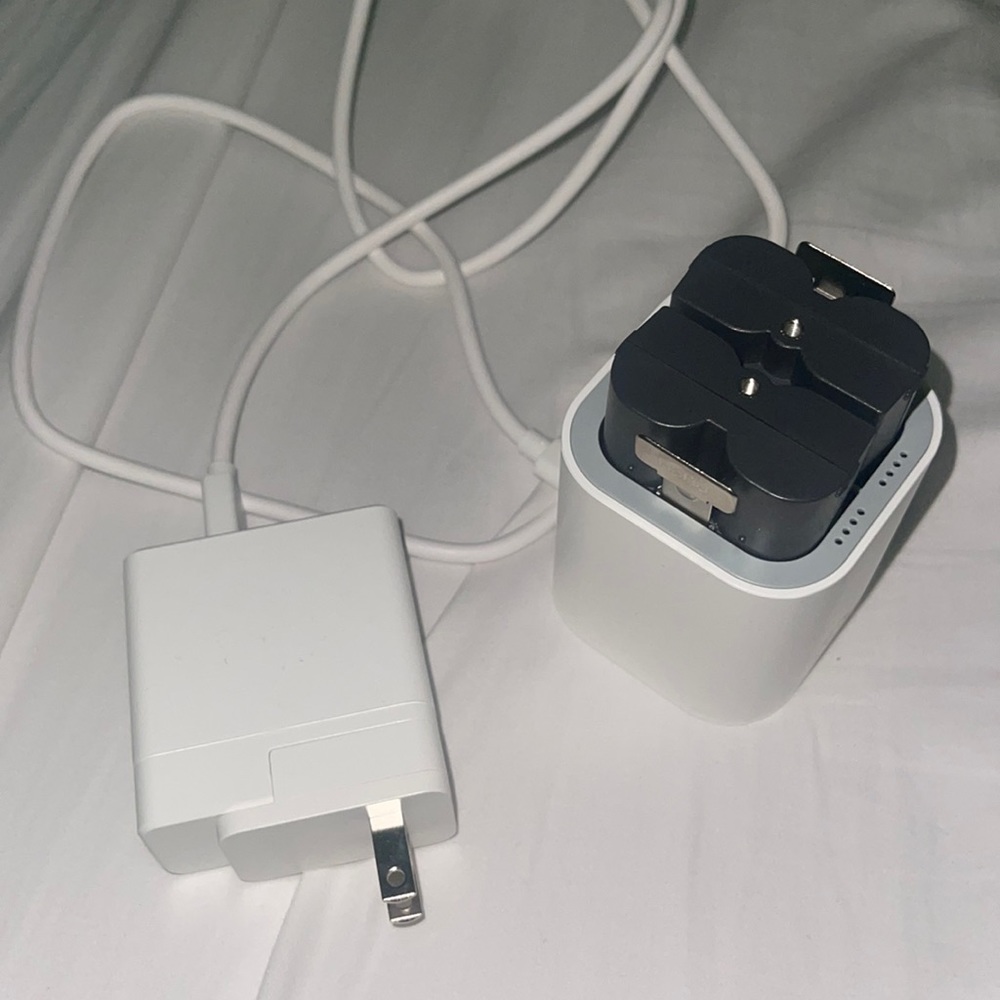 Ring battery charger and 2 batteries charging port dock
